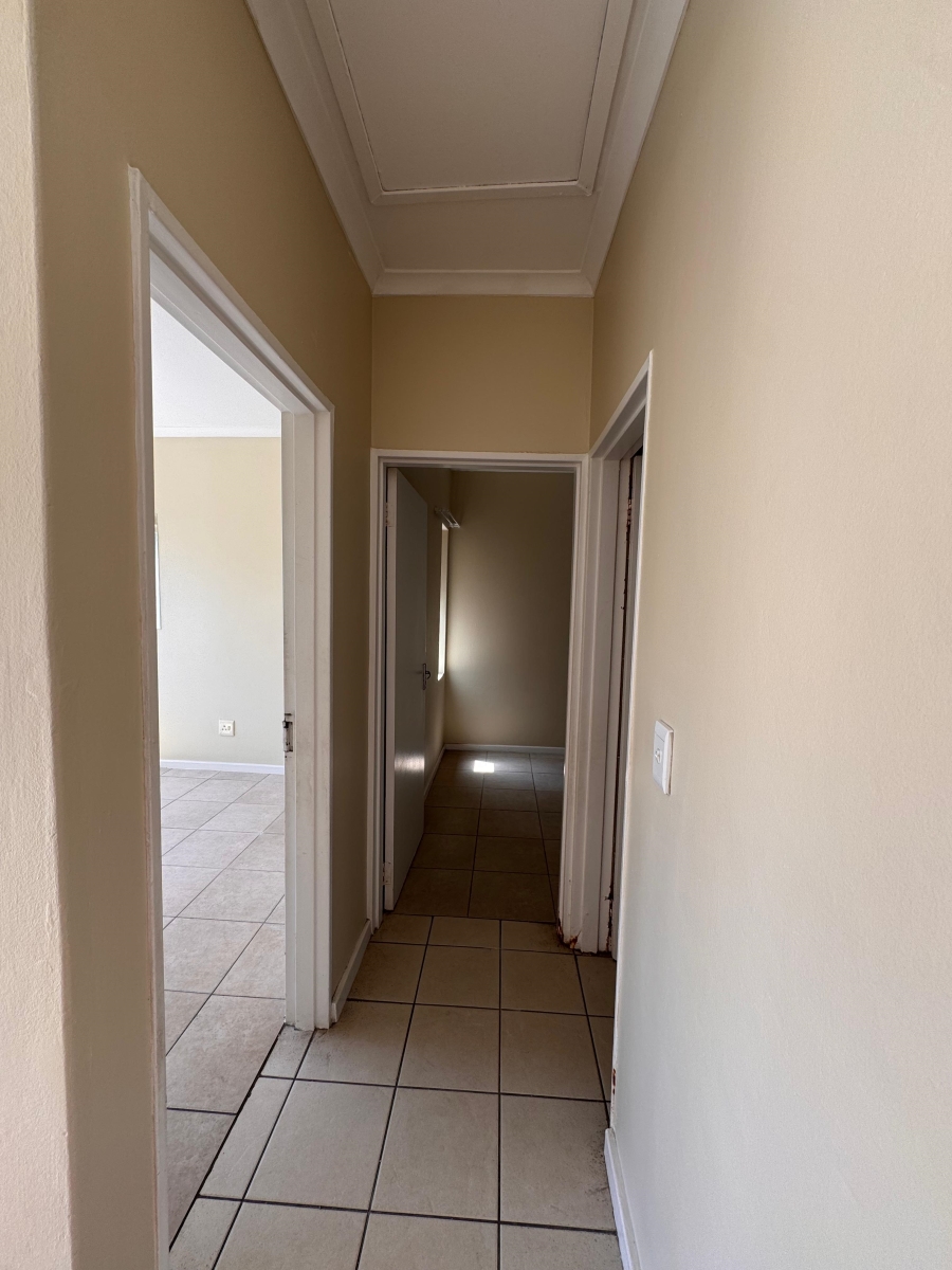 To Let 2 Bedroom Property for Rent in Strand Central Western Cape
